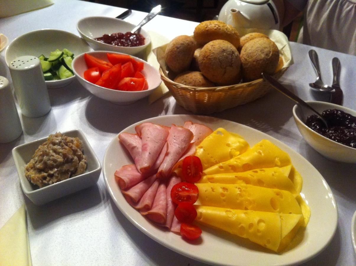 Dom Brama Mazur Bed & Breakfast Ostróda Dış mekan fotoğraf